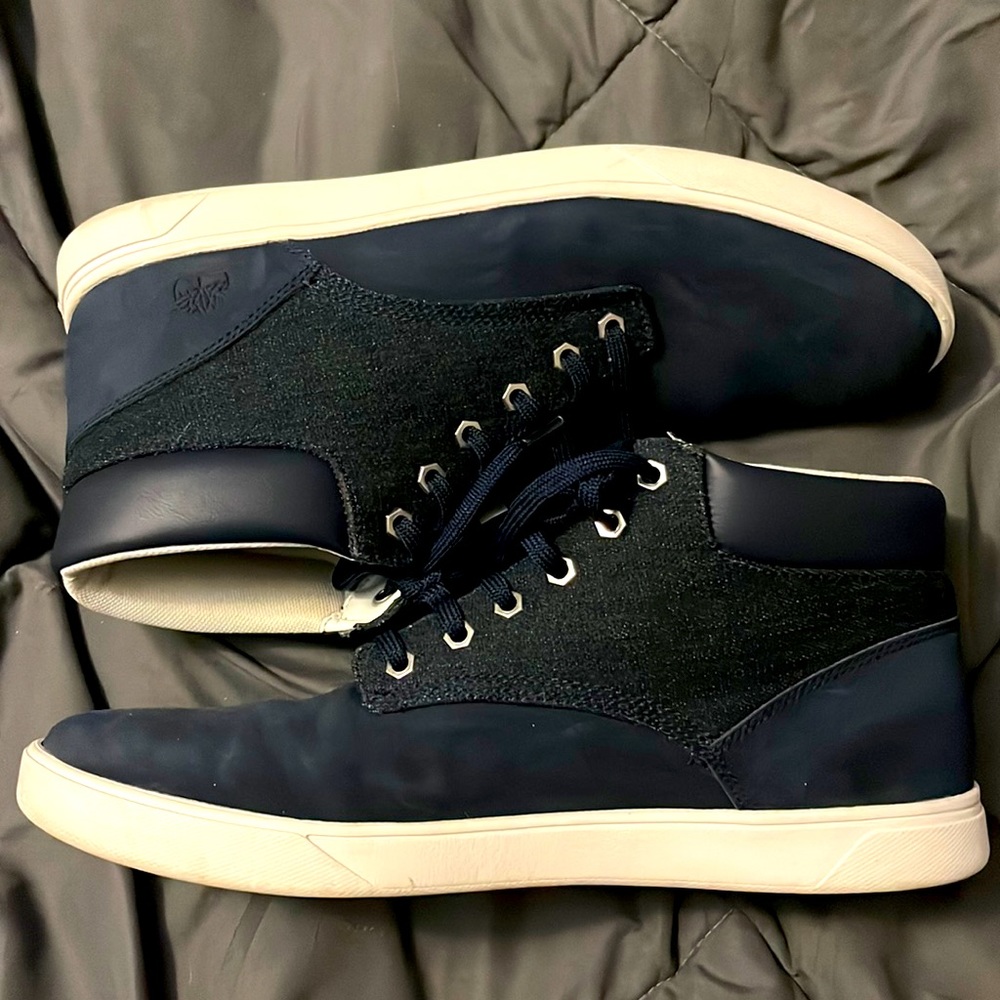 Men’s Timberland shoes size 11.5